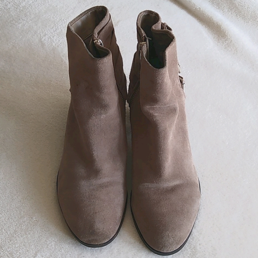Sam Edelman Tan Ankle Boots w/ Buckles - Picture 2 of 9